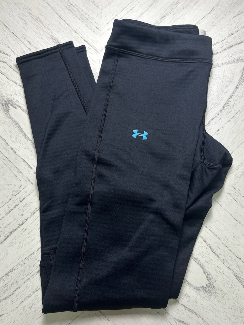 Under Armour Black Cold Gear Athletic Leggings with Blue Logo Women’s